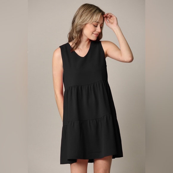 Mustard Yellow Sleeveless Tunic Top - Picture 3 of 3